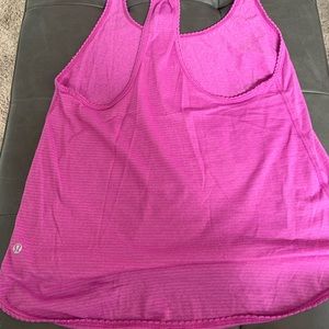 Lululemon racerback tank size 6
